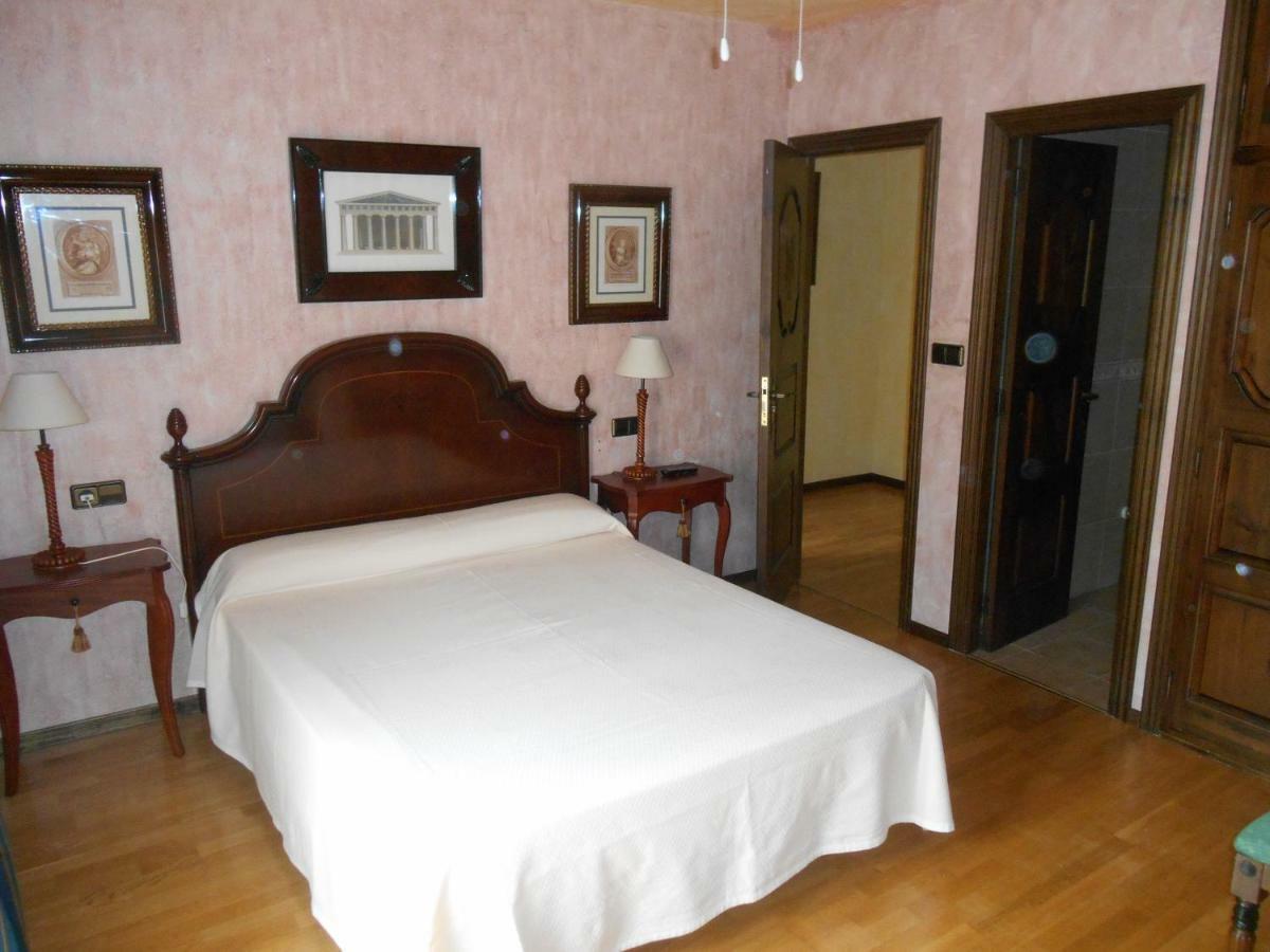 Casa Rural El Hidalgo De Alarcon Guest House Exterior photo